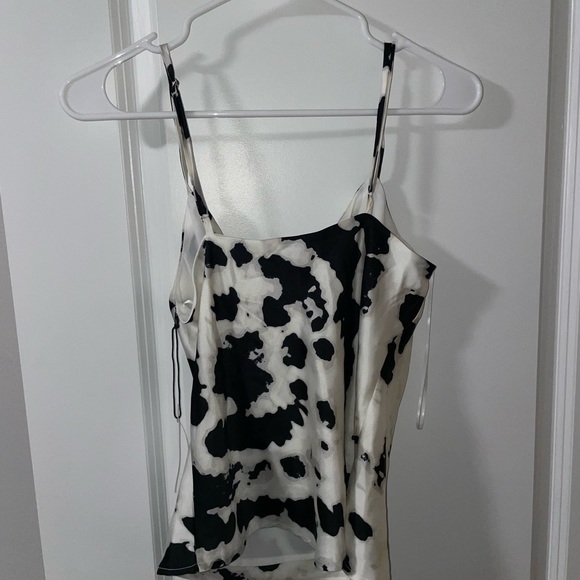 Top - Picture 3 of 4